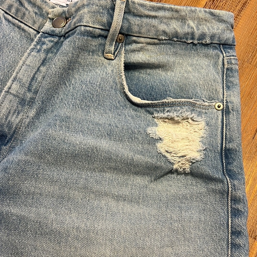 Good American Good Icon Straight Jeans - Picture 5 of 7